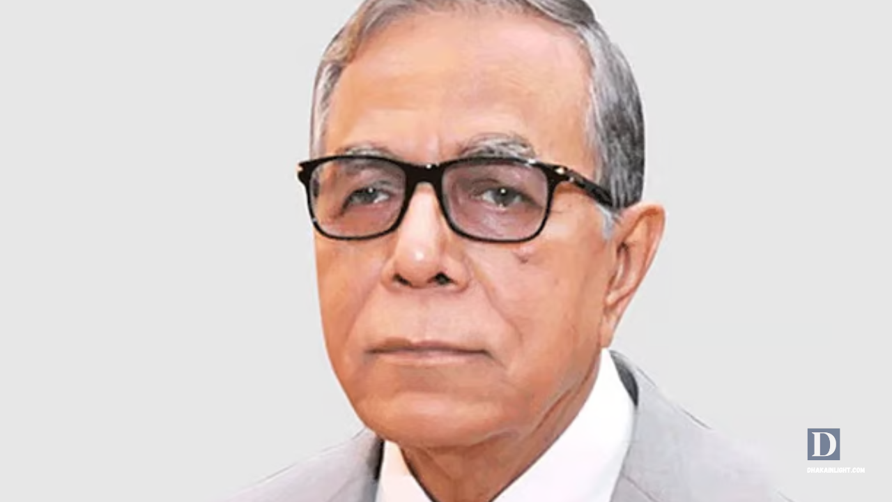 সাবেক রাষ্ট্রপতি আবদুল হামিদ থাইল্যান্ডে গেছেন. Dhakainlight.com