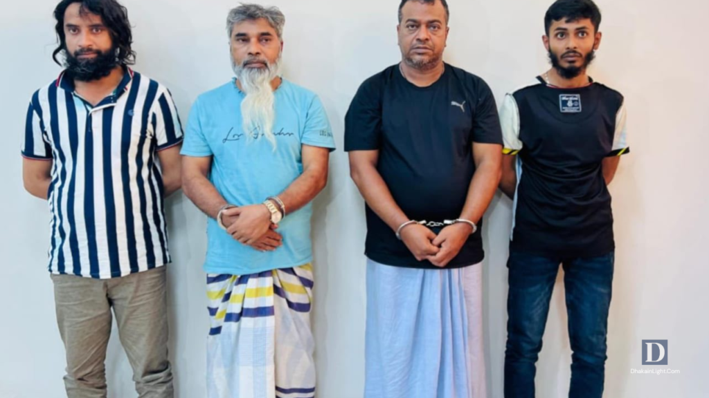 বাংলাদেশ সেনাবাহিনীর অভিযানে শীর্ষ সন্ত্রাসী সুব্রত বাইন ও মোল্লা মাসুদসহ গ্রেফতার ৪. dHAkainlight.com