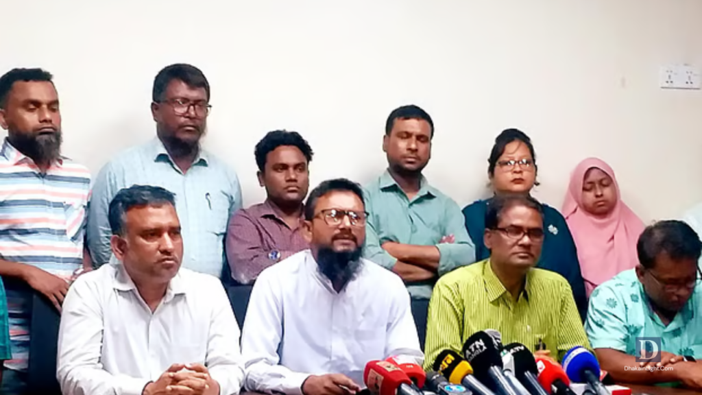 সরকারি চাকরি (সংশোধন) অধ্যাদেশ বাতিলের দাবিতে সচিবালয়ের কর্মচারীদের এক ঘণ্টা করে কর্মবিরতির ঘোষণা. Dhakainlight.com