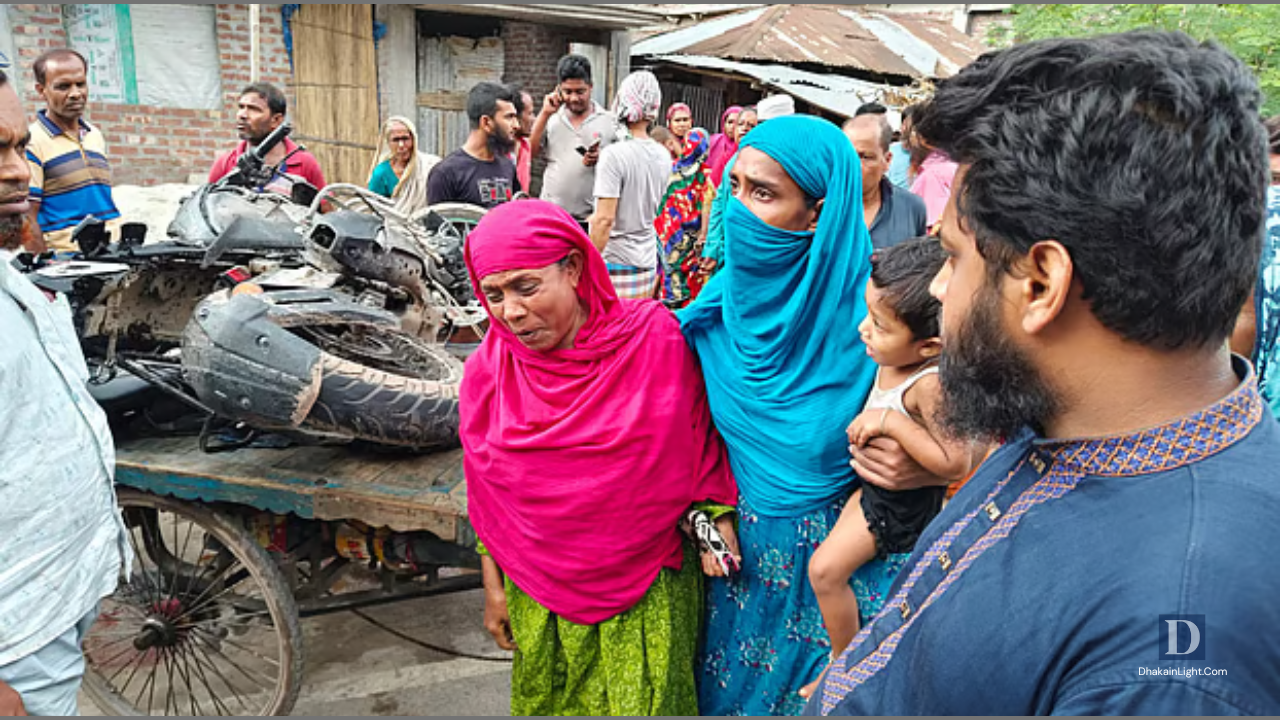 সড়ক দুর্ঘটনায় পা হারাতে বসেছেন বাবা ও মেয়ে, আহত অন্তঃসত্ত্বা মা-ও. Dhakainlight.com