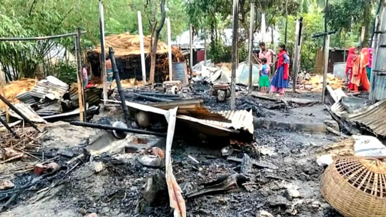 ঝোড়ো হাওয়ায় বৈদ্যুতিক বাতি বিস্ফোরিত হয়ে বাড়িতে আগুন, দম্পতি দগ্ধ. Dhakainlight.com