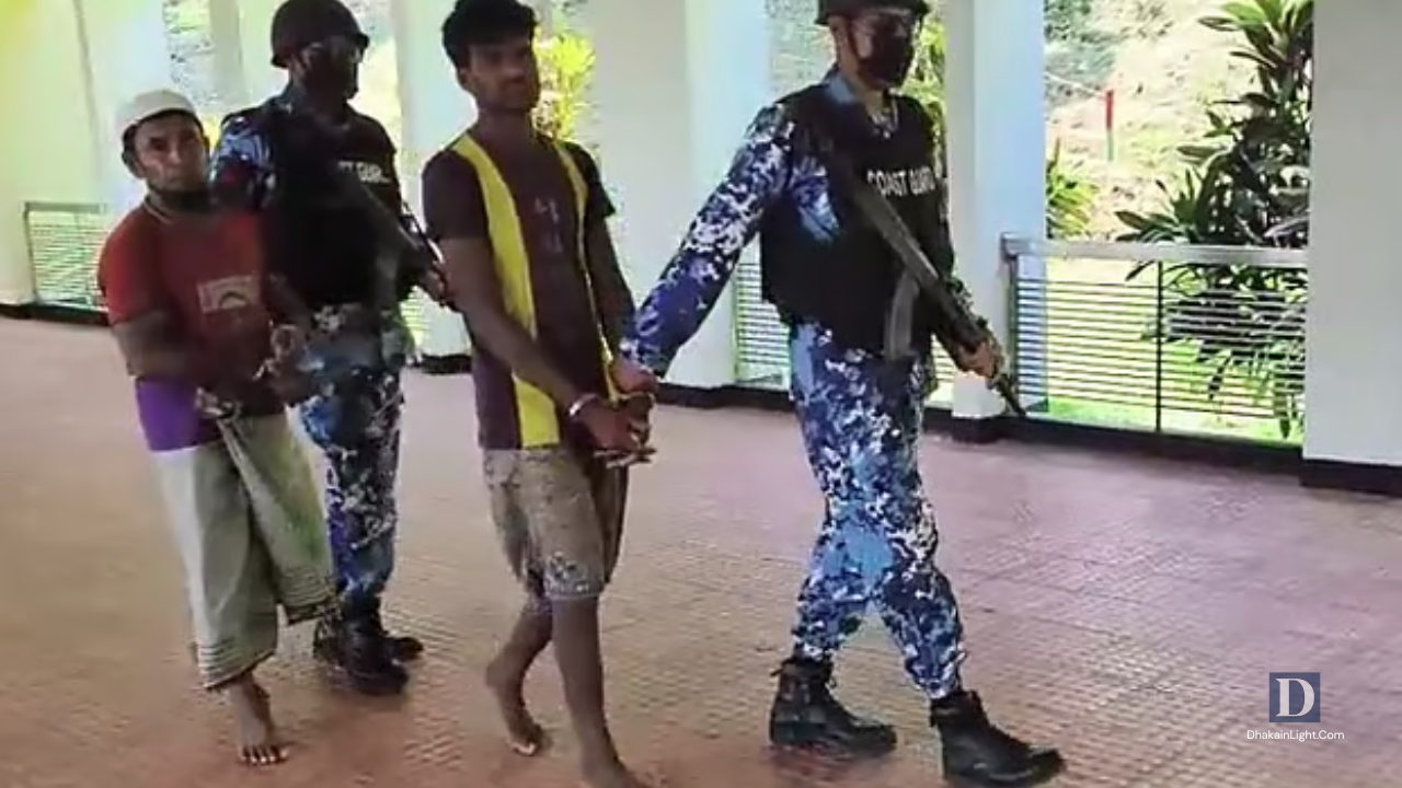 টেকনাফে বিদেশি পিস্তল, গুলি ও ৩০ হাজার ইয়াবাসহ তিনজন আটক, একজন গুলিবিদ্ধ| Dhakainlight.com