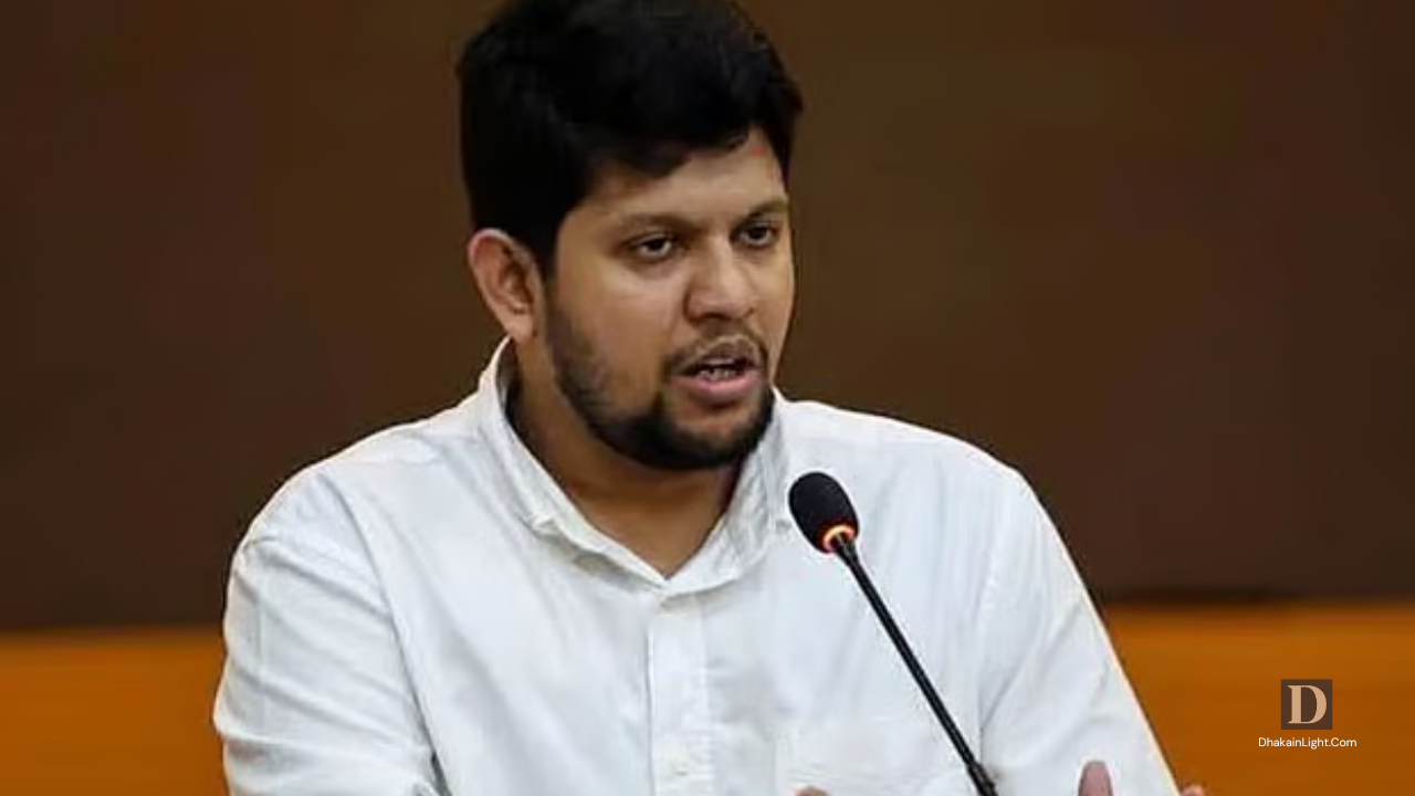 আওয়ামী লীগ নিষিদ্ধ নিয়ে উপদেষ্টা মাহফুজ আলমের ‘কয়েকটি কথা’. Dhakainlight.com