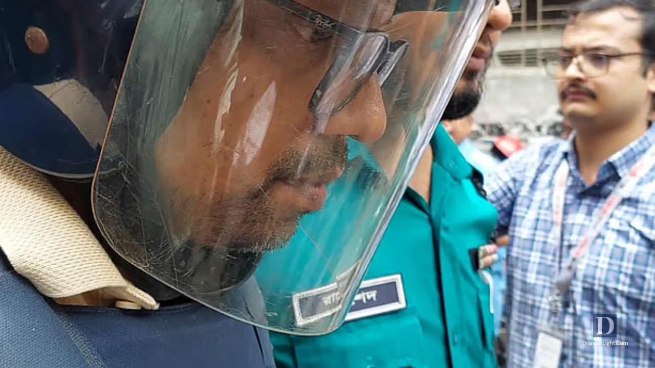 কারাগারে বই পড়ে সময় কাটছে পলকের, চাইলেন আইনের পাঁচ বই. Dhakainlight.com