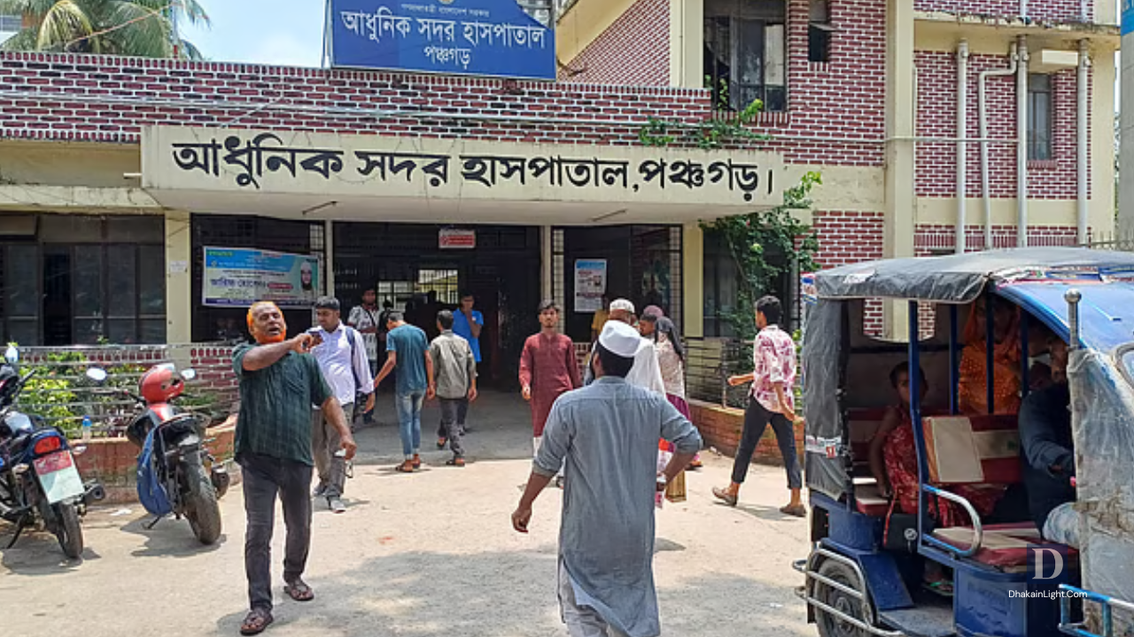 ভুট্টা তুলতে গিয়ে পড়ে থাকা বিদ্যুতের তারে স্পৃষ্ট হয়ে প্রাণ গেল তিন শ্রমিকের. Dhakainlight.com